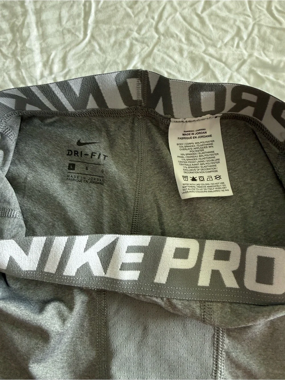 Nike Pro Men’s Gray Performance Compression Tights